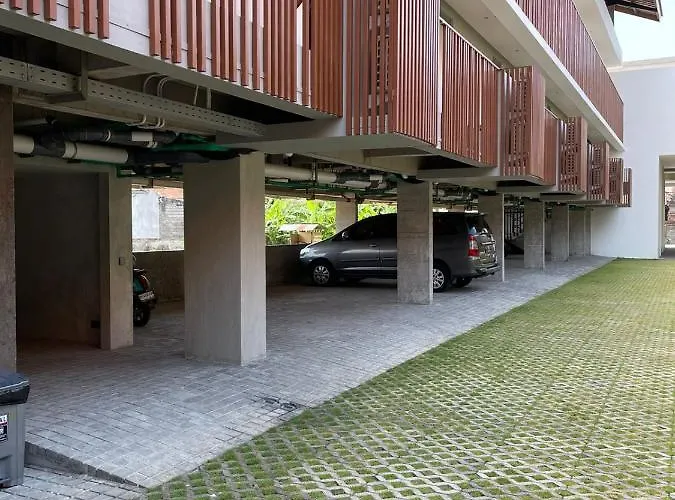 The Fields And Aparthotel 3*