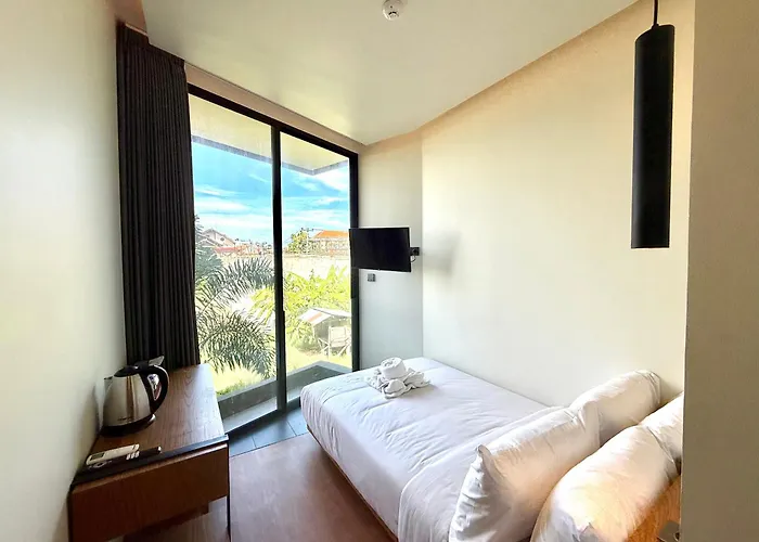 Aparthotel The Fields And